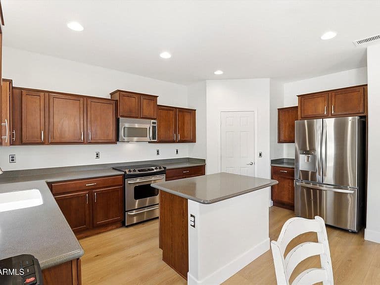 41715 N OETTING Trail photo 4