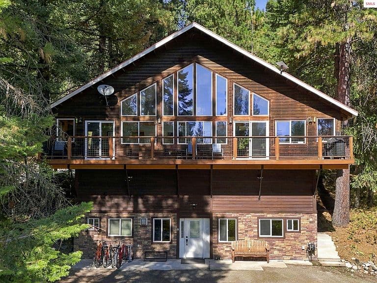 1013 Mountain View Dr photo 1