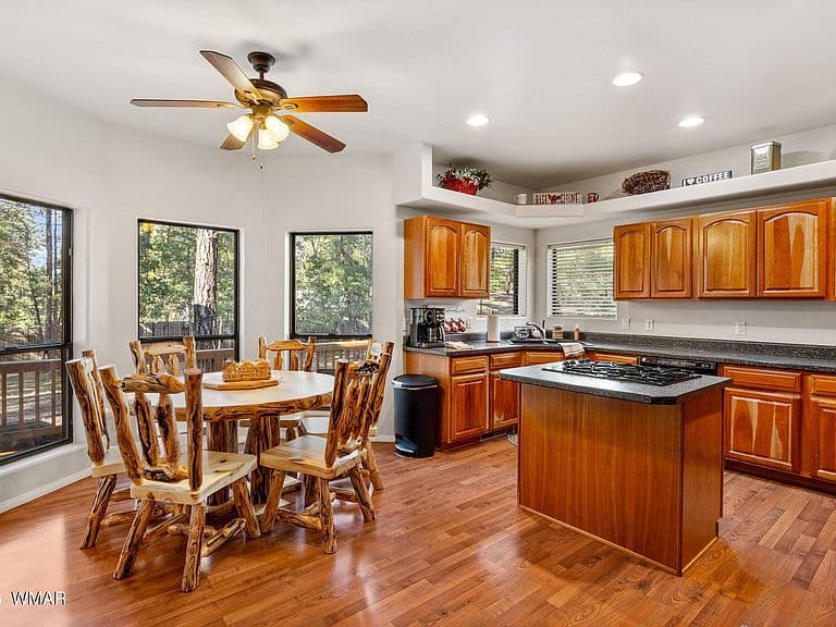 5160 Mountain Gate Cir photo 5