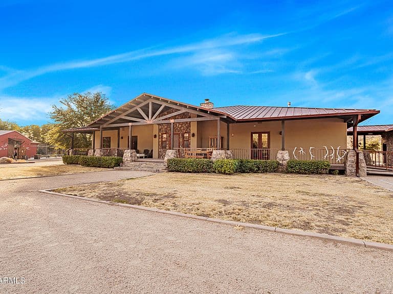 51238 N PINAL RANCH Road photo 3