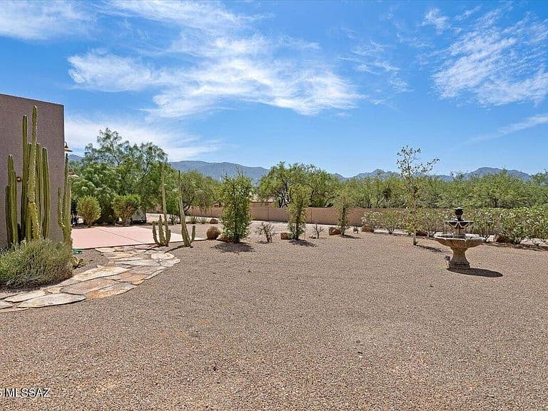 3985 E Songbird Ln photo 5