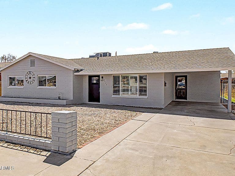 4937 W SIERRA VISTA Drive photo 4