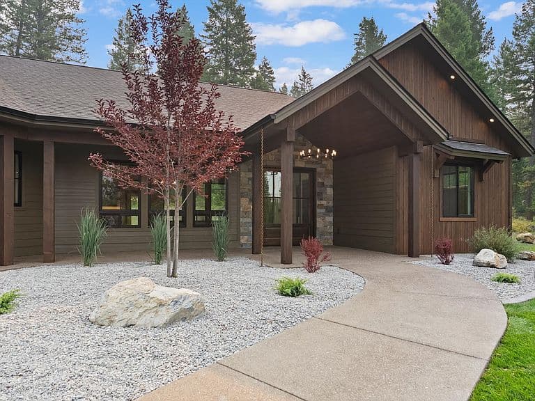 1557 Whitefish Village Dr photo 4