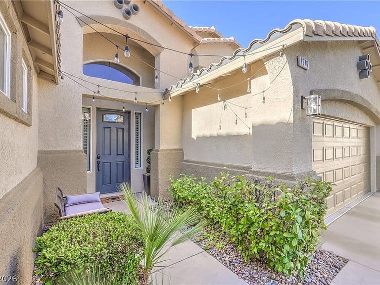 1676 Ravanusa Dr photo 4