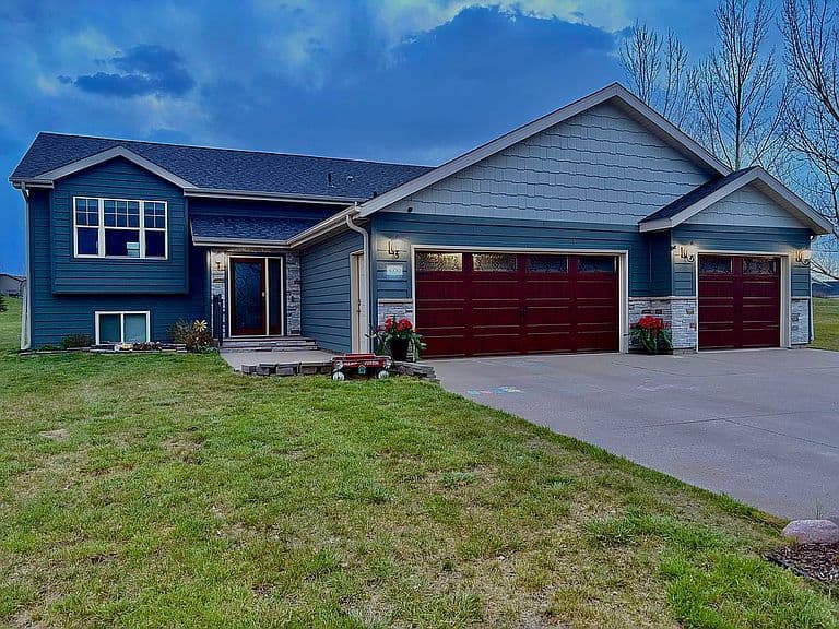 4350 Preston Loop photo 2