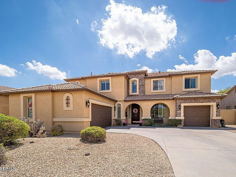 4215 E DESERT FOREST Trail photo 2