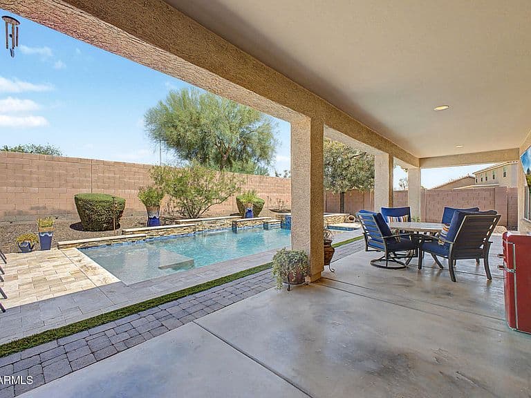 2434 W MAYA Way photo 5