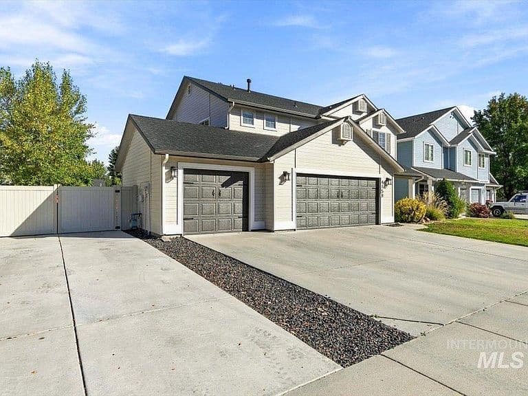 4158 E Granger Dr photo 1