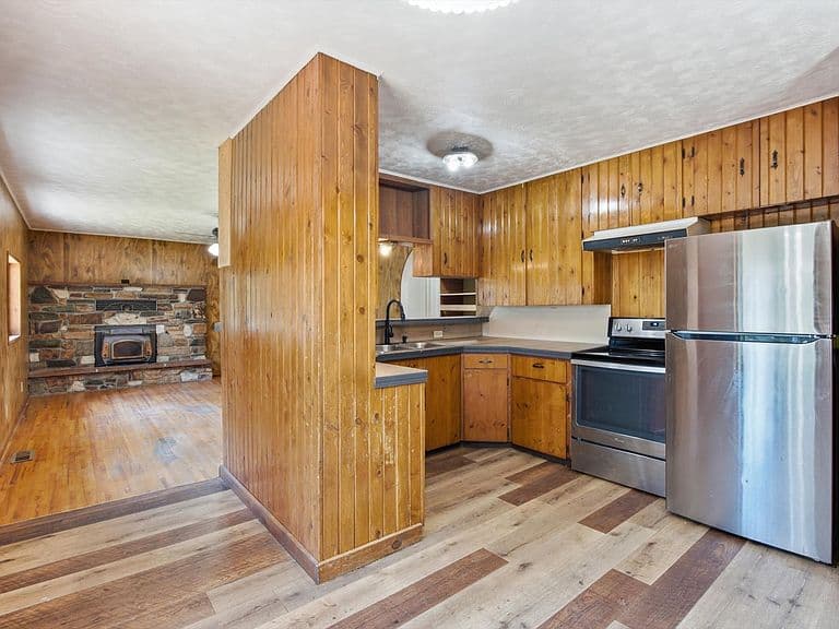 76 W Cottonwood Dr photo 2