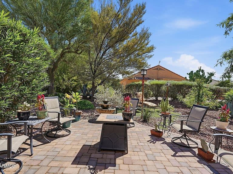 6657 W HERITAGE Way photo 1