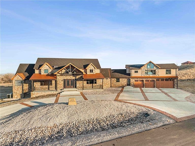 2570 Vista Loop Dr photo 3