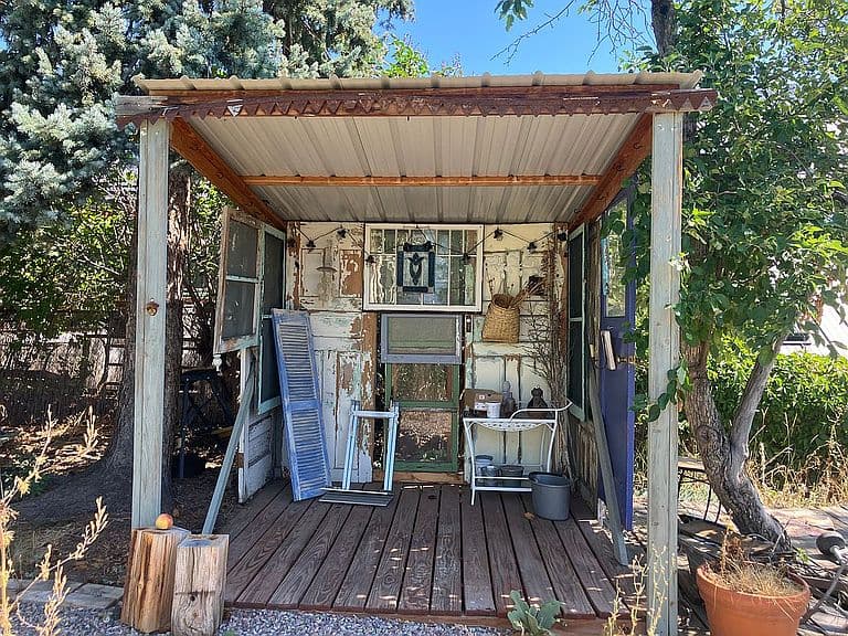 1610 Sherwood St photo 3