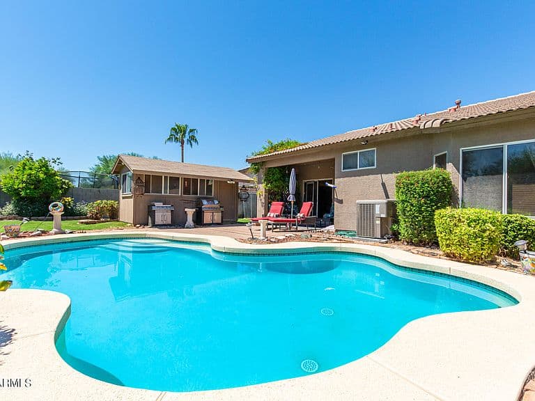 14301 W Mitchell Dr photo 1