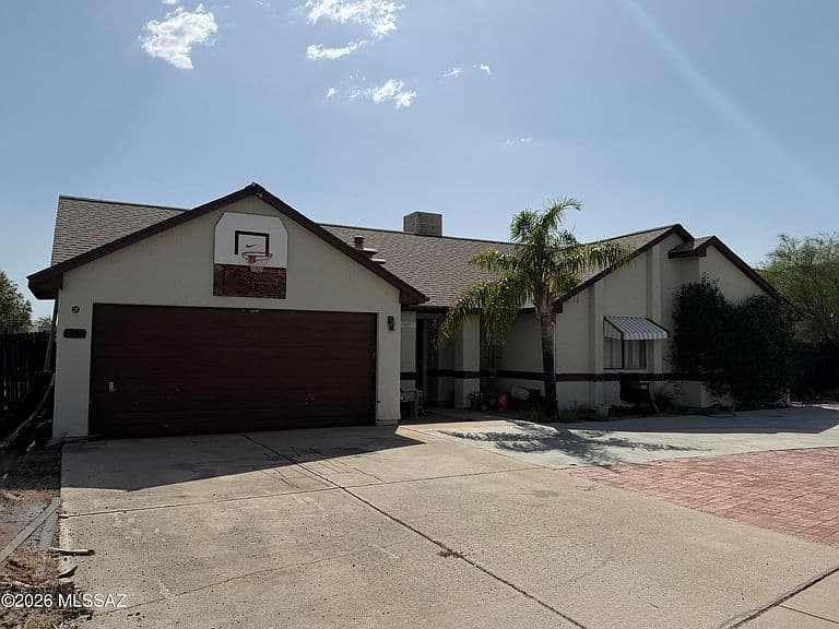 9411 N Lemur Ln photo 1