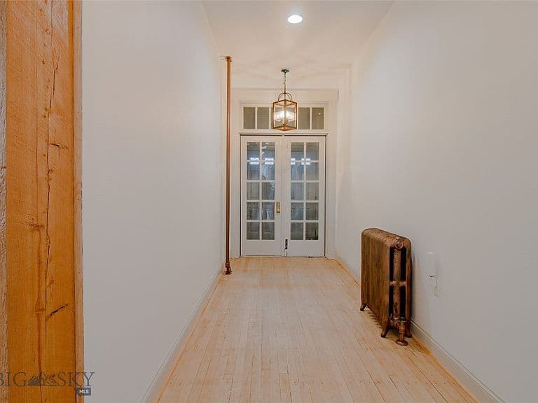 1131 W Copper St photo 5