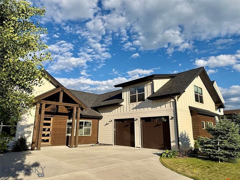 1410 Ryun Sun Way photo 2