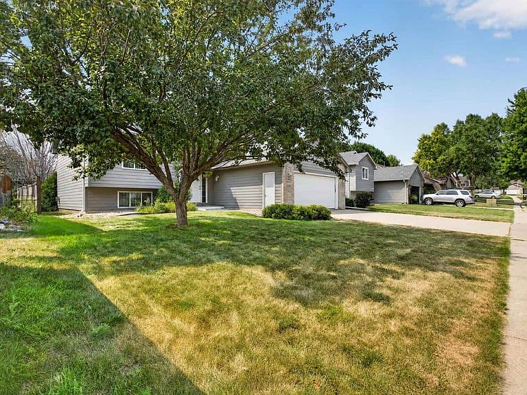 5105 S Birchwood Ave photo 3