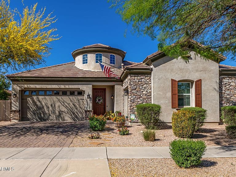 22186 E CREEKSIDE Drive photo 3