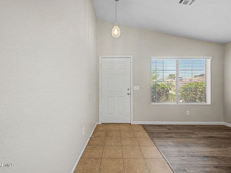 955 E MONTELEONE Street photo 4
