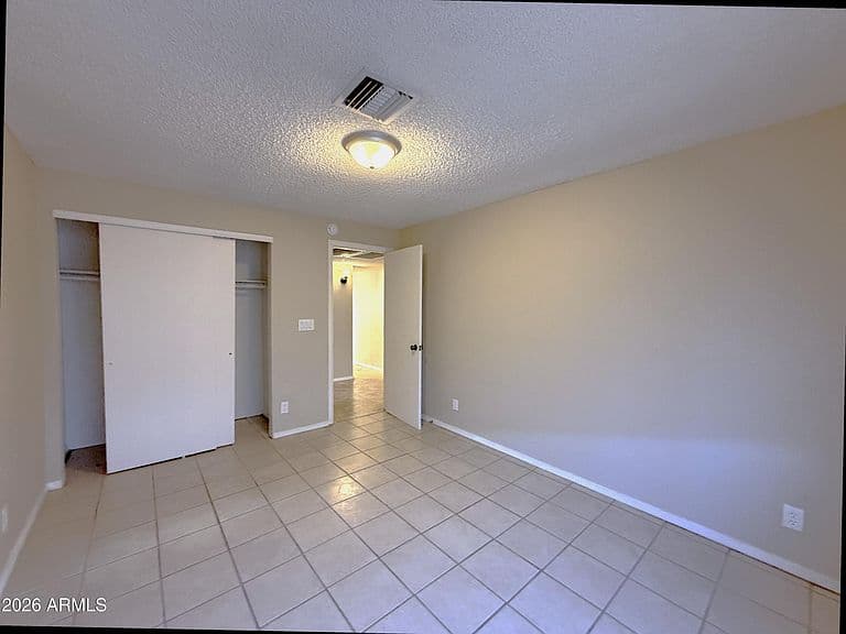2713 E JUNIPER Avenue photo 4