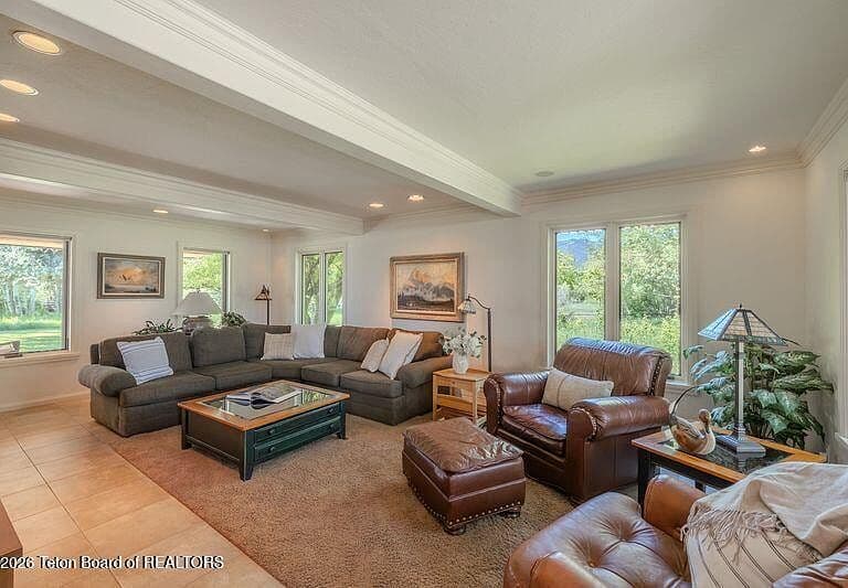 5450 Shoshone Dr photo 4
