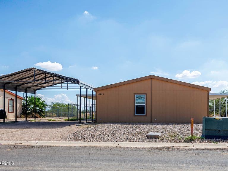 11427 W Stagecoach Rd photo 4