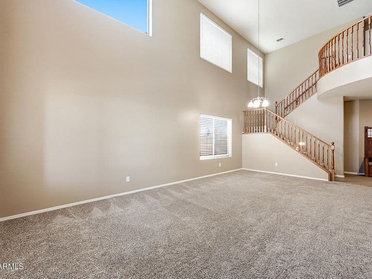 2346 N MONTICELLO Drive photo 3