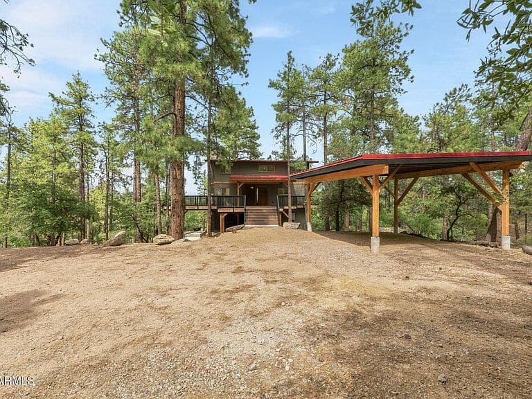 941 N MADIZELL Drive photo 2