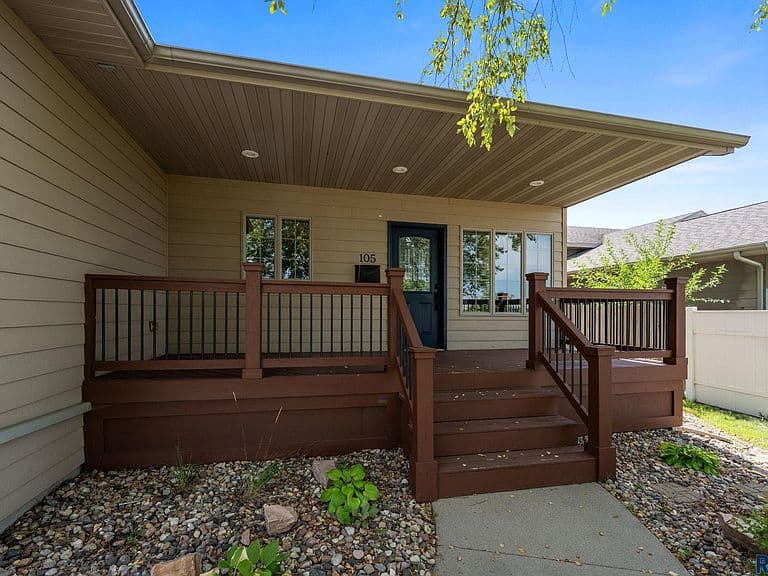 105 E Switch Grass Trl photo 3