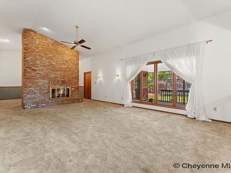 804 Mylar Park Dr photo 4