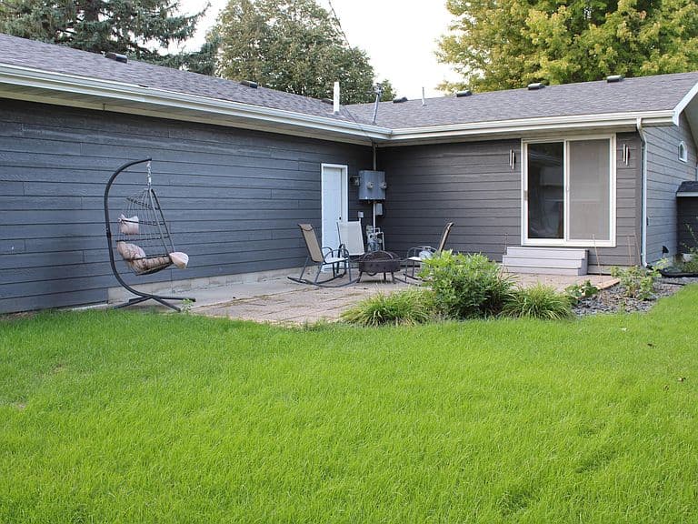 1220 N Capital St photo 2