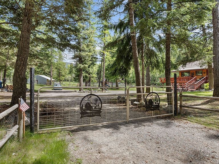 1815 Emmons Canyon Rd photo 4