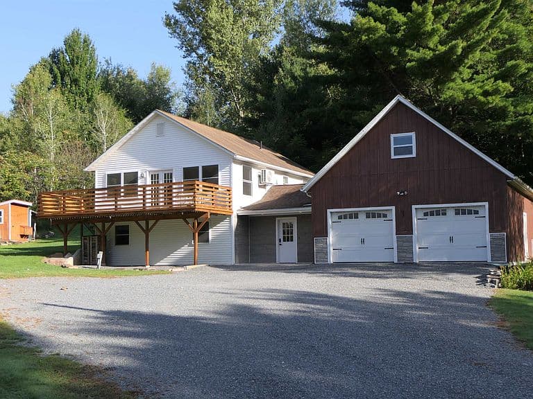 1527 VT RTE 105 photo 1