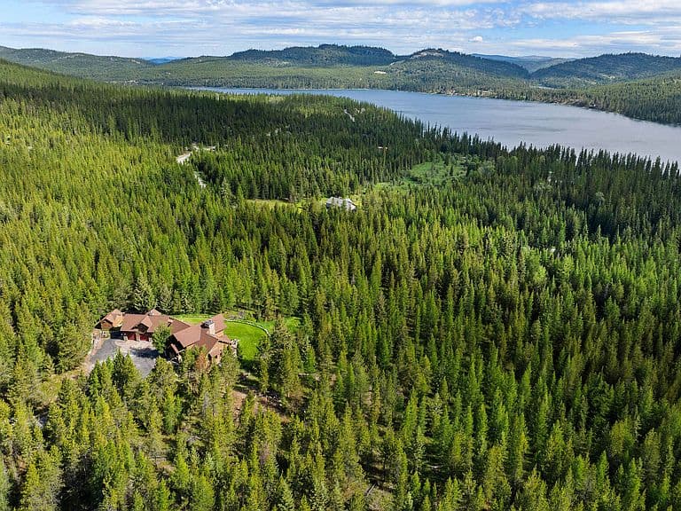1145 S McGregor Lake Rd photo 3