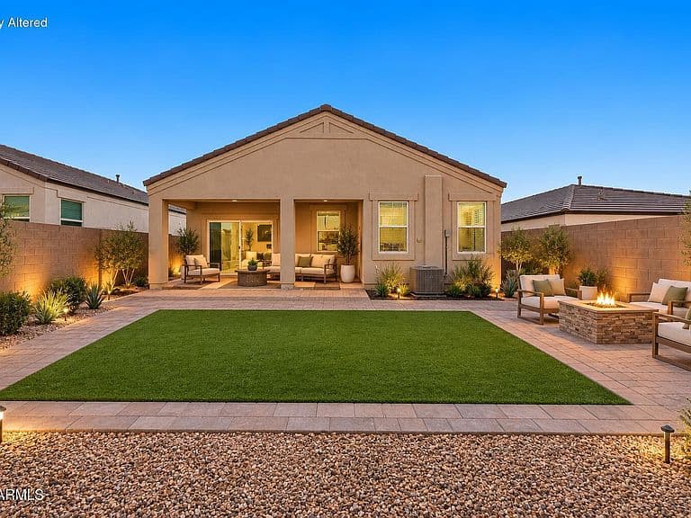 30732 W PICADILLY Road photo 3
