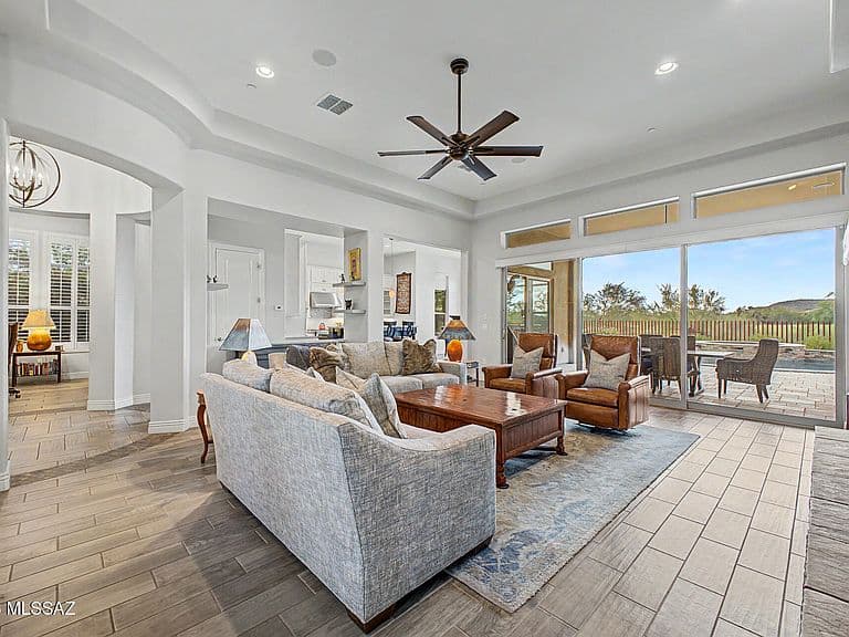 14115 N Los Saguaros Dr photo 5