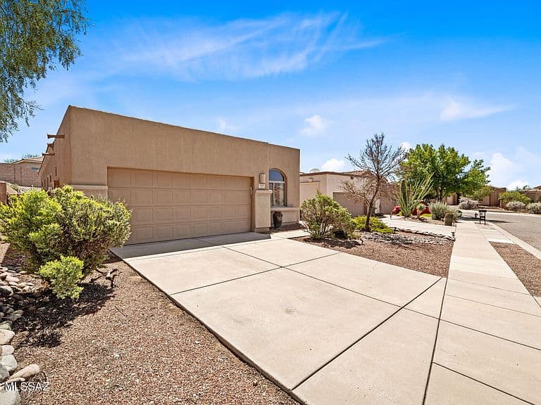 10461 S Stampede Ranch Ct photo 3
