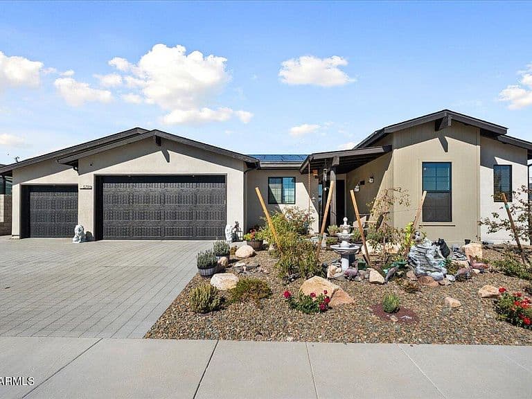 5798 E TYLER Road photo 1