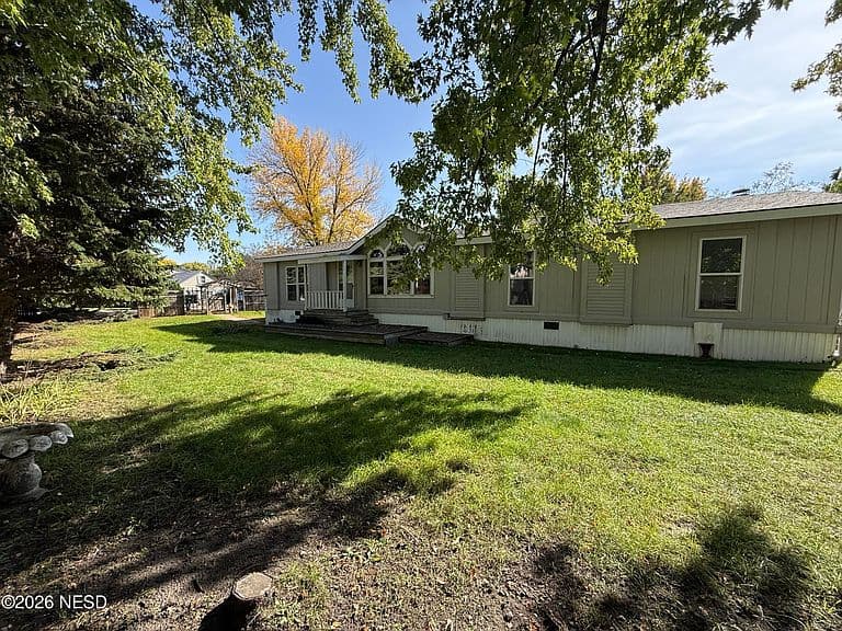 25 8th St SW photo 4