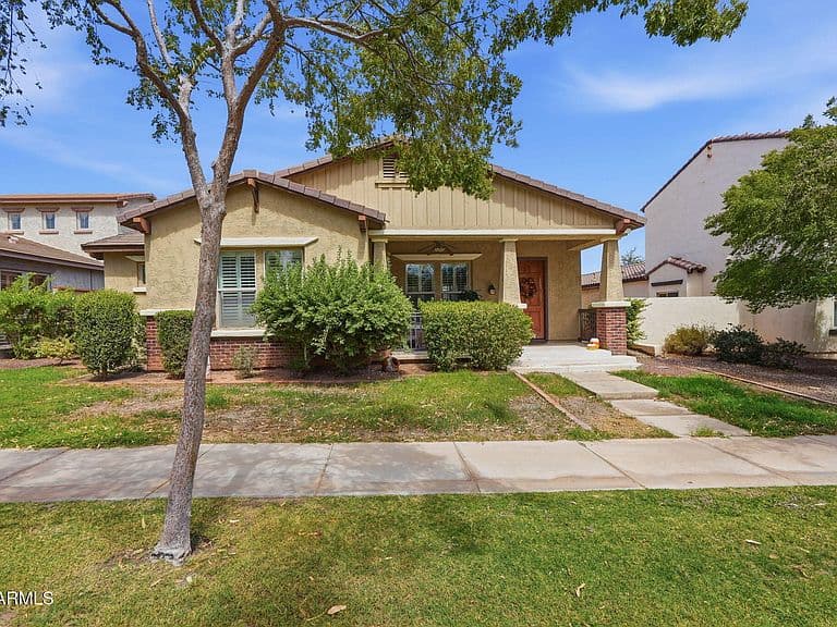 20418 W SHADOW Street photo 3