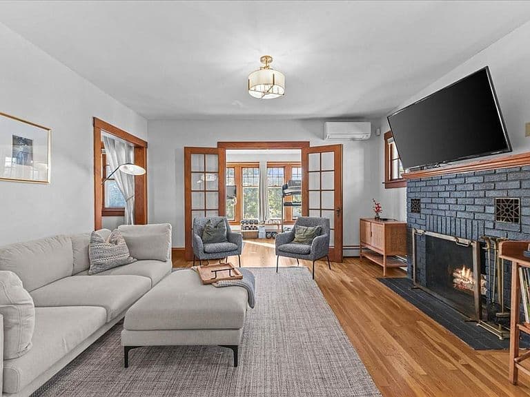 170 Shelburne Street photo 2