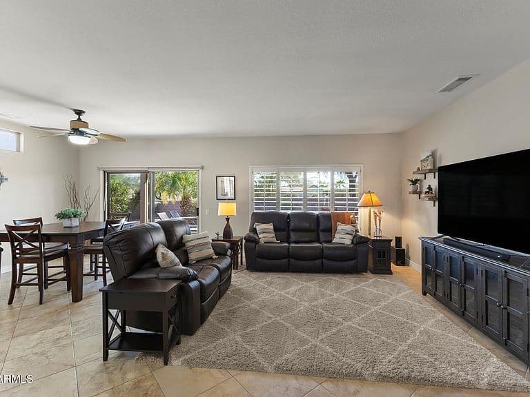 16143 W DESERT WINDS Drive photo 5