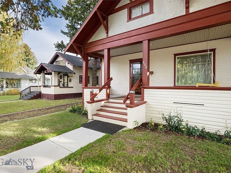 808 Milwaukee Ave photo 3