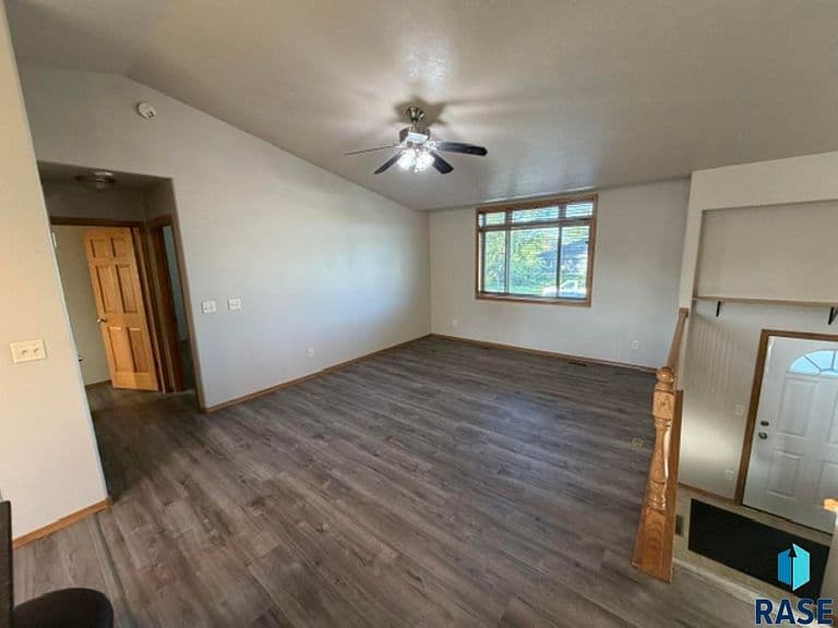 6020 S Kerry Ave photo 5