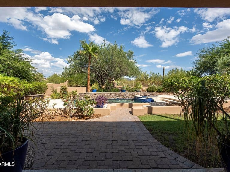 25823 N WRANGLER Road photo 2