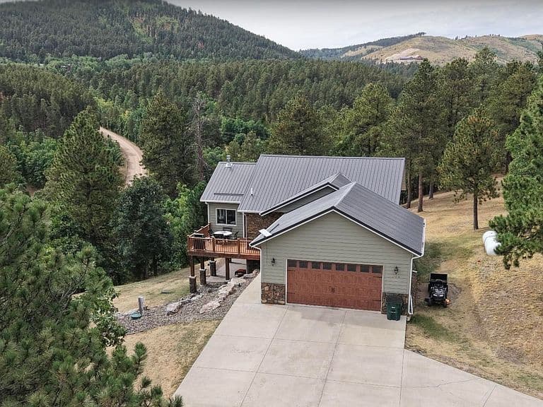 20786 Mountain Ct photo 3