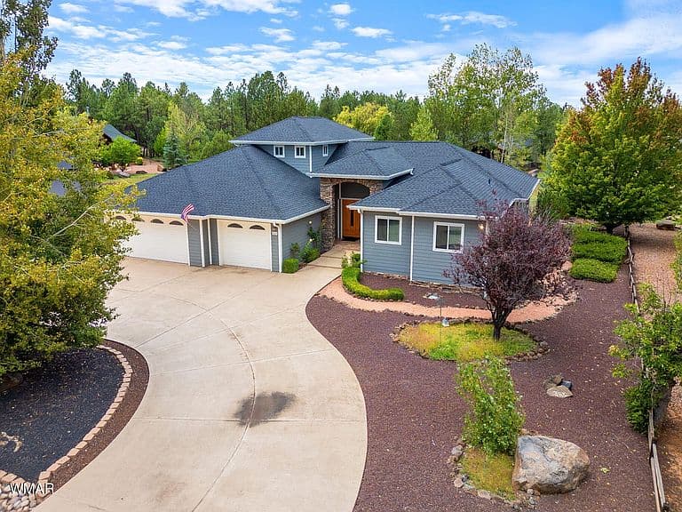 880 Rainbow View Dr photo 1