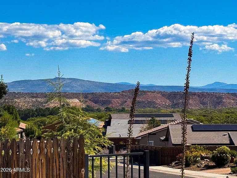 1385 Black Bear Drive photo 3