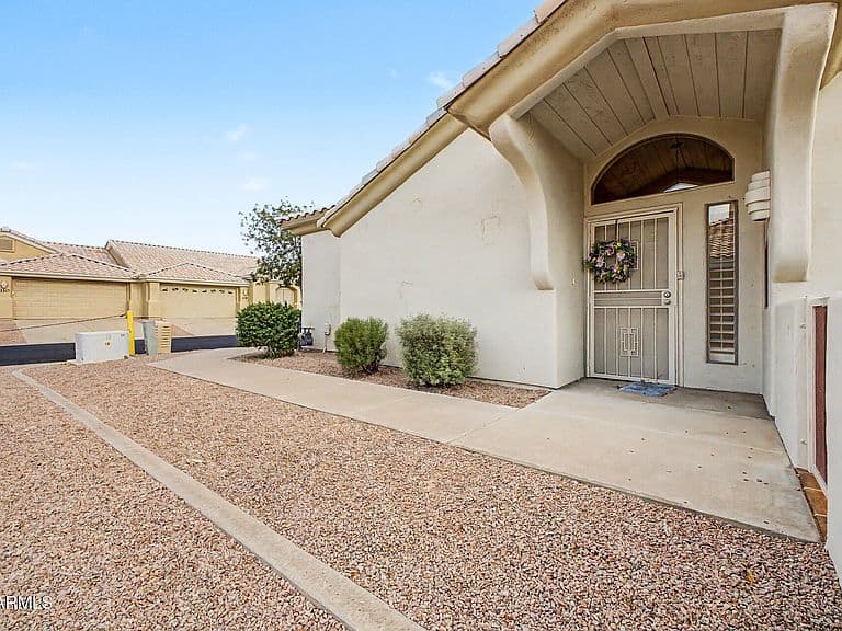 5830 E MCKELLIPS Road #91 photo 4
