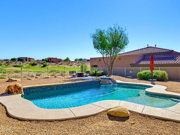 1840 E Troon Dr photo 5